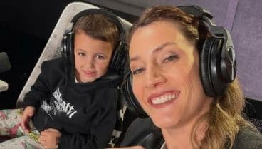 Así es la nueva habitación de Luca, el hijo de Mica Viciconte: rincón dedicado a su abuelo, tele flotante, cama gigante y pared silvestre