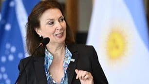 Diana Mondino participa en Washington de una reunión de emergencia de la OEA por Venezuela