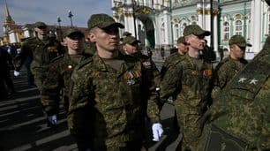 Combatientes extranjeros enrolados por la fuerza en el ejército ruso para luchar contra Ucrania