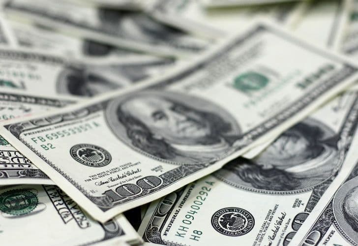 ¿Un dólar a 200?