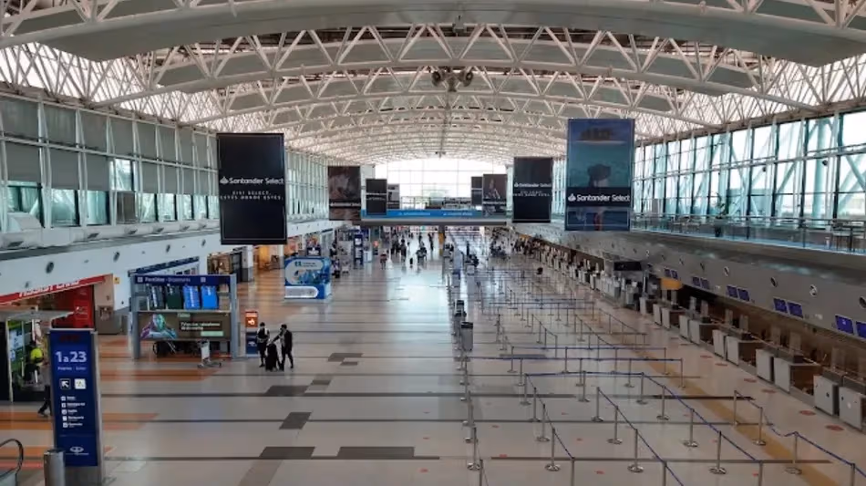 Pese al aumento de visitantes extranjeros, la Argentina tuvo un déficit turístico de más de 180 mil turistas en septiembre